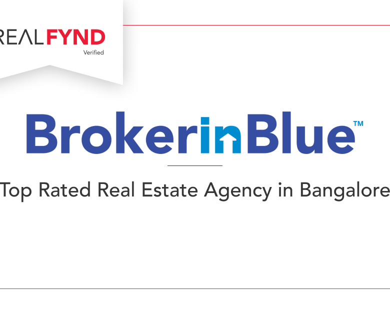 Broker in Blue - Real Fynd